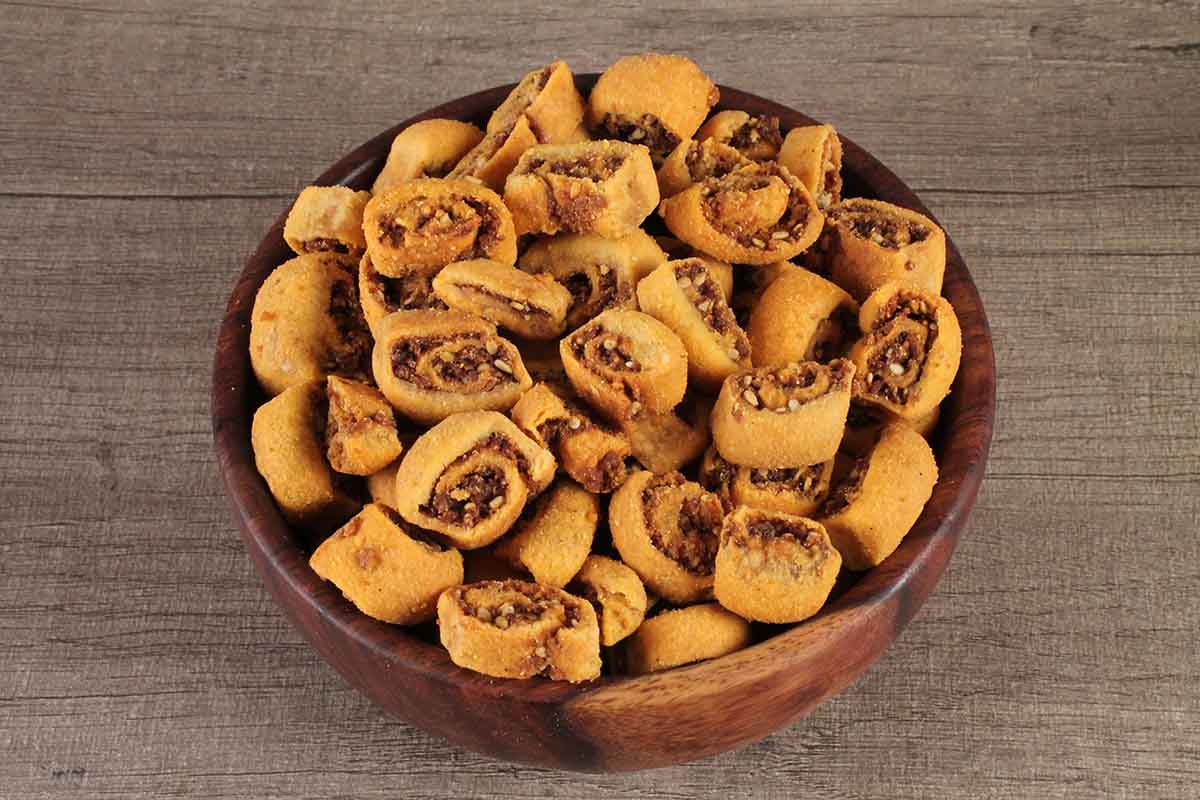 Roasted Mini Bhakharwadi 1 Kg - Image 3